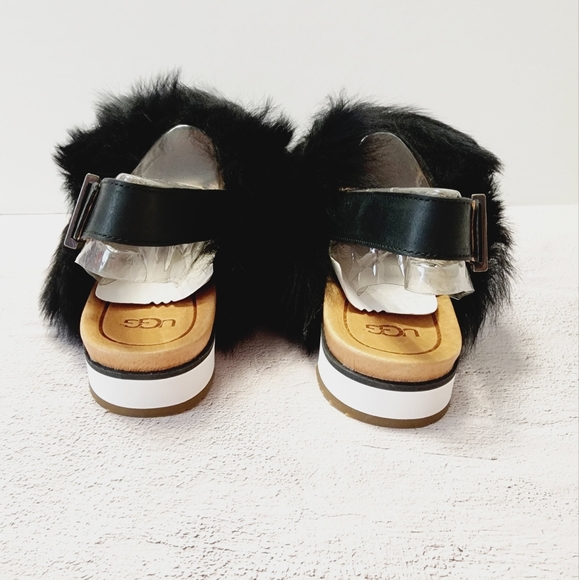 UGG Sandals - Picture 2 of 7